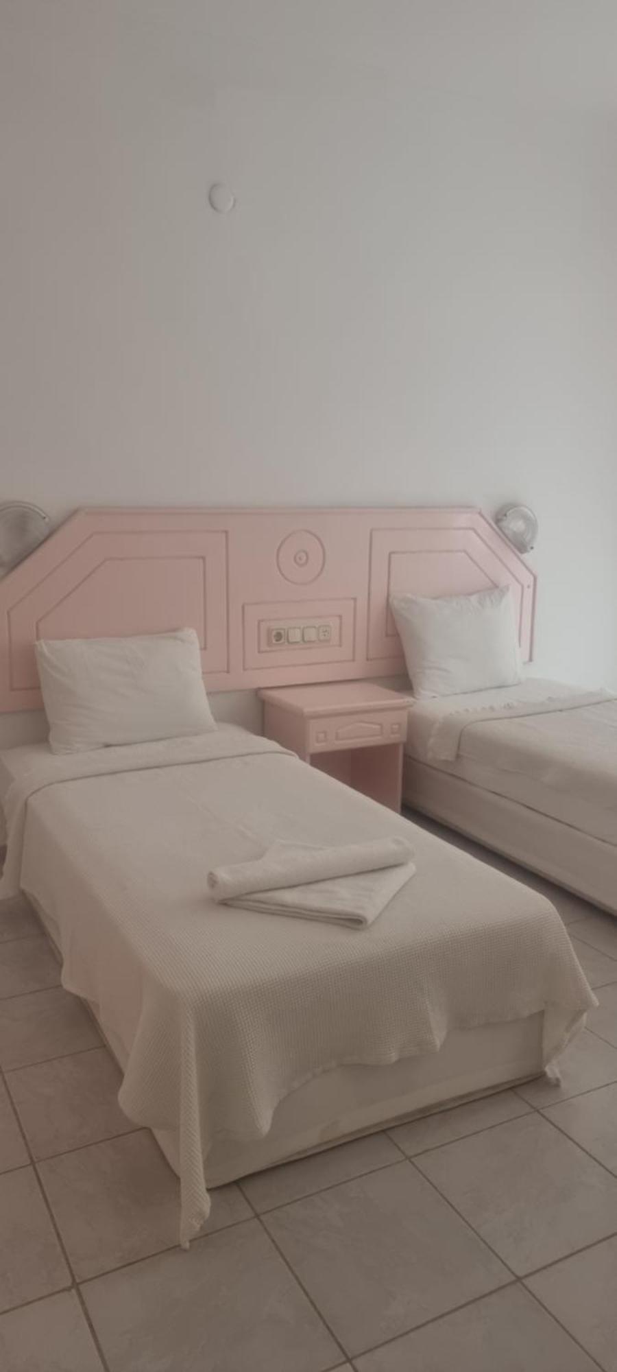 فتحية Pembe Kosk Apart Otel الغرفة الصورة